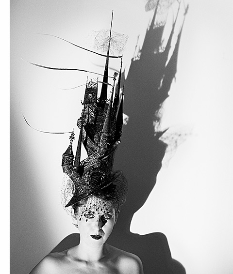 Isabella Blow wearing Philip Treacy's Castle Hat